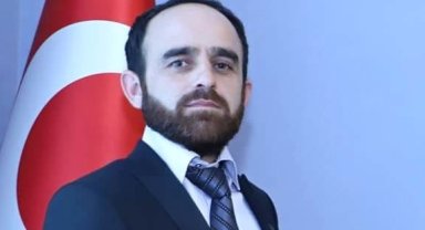 AK Parti Dumlupınar İlçe Başkanı Ali Bursa 'affını isteyerek' görevinden istifa etti