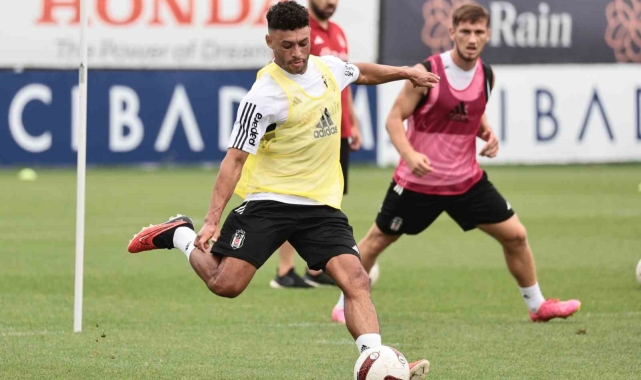 Alex Oxlade-Chamberlain, Beşiktaş'ta ilk antrenmanına çıktı