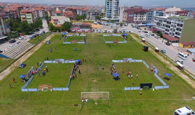 Denizli'de afetzede çocukların yaraları sporla sarılacak
