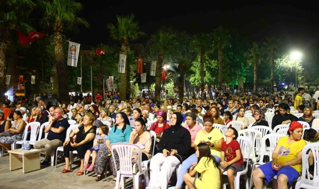 Denizli'de yaz konserleri hız kesmeden sürüyor
