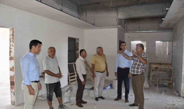 Didim Kaymakamı Kuruca, eğitim-öğretim yılı öncesinde yatırımları inceledi