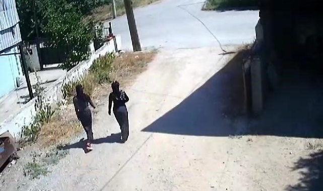 Kadın hırsızlar mahallenin korkulu rüyası oldu