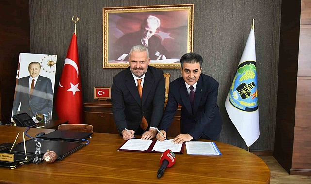 Menemen Belediyesi personeline 25'er bin TL promosyon