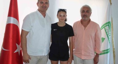 Muğlaspor Voleybol 'un iki yeteneği transfer oldu