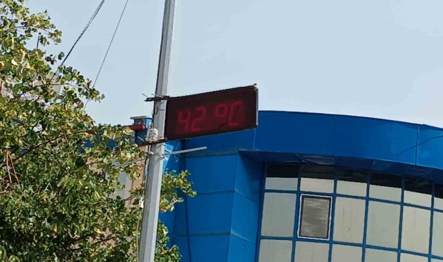 O ilçede termometreler 42 dereceye gösterdi