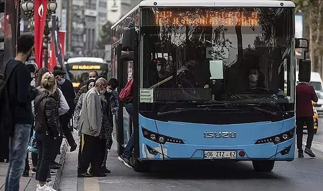 Ankara'da ücretsiz taşıma tartışması: Özel halk otobüsleri uygulamaya başladı