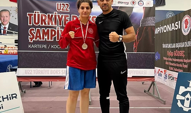 Demir yumruk Meryem, Türkiye ikincisi oldu