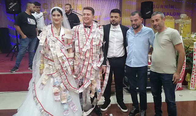 Gelin ve damada 45 metrelik takı sürprizi