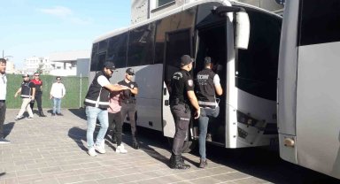İzmir'de adliye önündeki çatışmayla ilgili 17 tutuklama