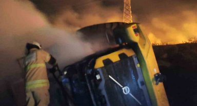 İzmir'de makilik alanda yangın: 2 itfaiye eri ve iş makinesi operatörü yaralandı