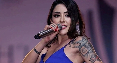 Melek Mosso soyadını neden değiştirdiğini açıkladı