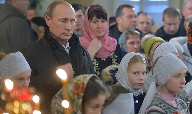 Putin'den 'ata topraklarına' ziyaret: 'Sizi bekliyorduk'