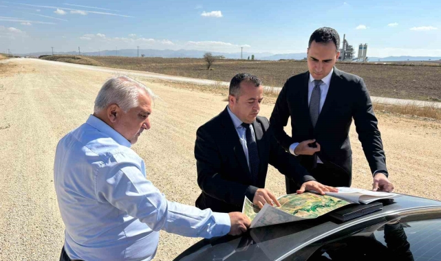 Ankara-İzmir YHT hattının Afyonkarahisar etabı devam ediyor