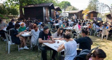 Buca Belediyesi, üniversitelileri gençlik kampında ağırladı