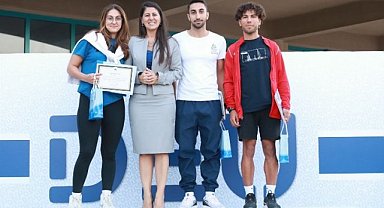 DEÜ Spor Şenliği'nde üniversiteliler ödüllendirildi