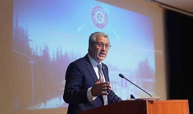 Dünyanın En Etkili Bilim İnsanları Listesi'nde EÜ'den 26 akademisyen yer aldı