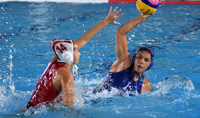 İzmir Büyükşehir Belediyesi Su Topu Kadın Takımı, LEN Challenger Cup için havuza giriyor