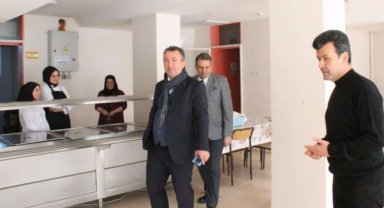 İzmir'de İmam Hatip Liseleri YKS'de önemli başarılara imza attı