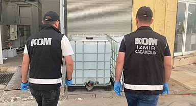 İzmir'de sigara kaçakçılarına ve sahte alkol imalathanesine operasyon