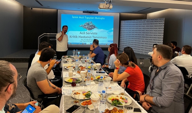 İzmir'deki acil servis doktorları Medicana'da buluştu