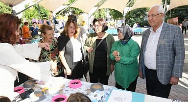 Karabağlar'da hayvanlara destek için buluştular