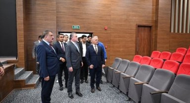 Recep Tayyip Erdoğan Kayısı Ticaret Merkezi'ne yakın 'Bak'ış