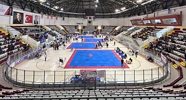 İzmirli Taekwondocular, Türkiye Taekwondo Poomsae Şampiyonası'ndan başarıyla döndü