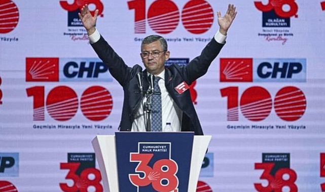 CHP'de tarihi gün! Özgür Özel: Hiç üzerime alınmadım