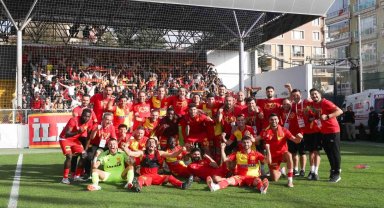 Göztepe, dış saha lideri