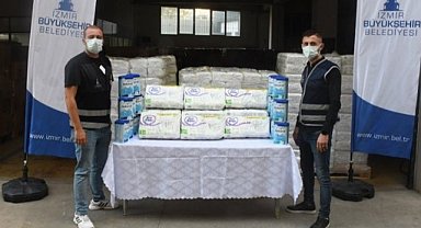 İzmir Büyükşehir bez ve mama desteğinde 100 bini aştı