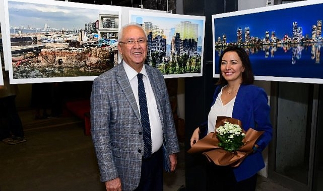 İzmir Karabağlar'da 'Kent Mi?' sergisi