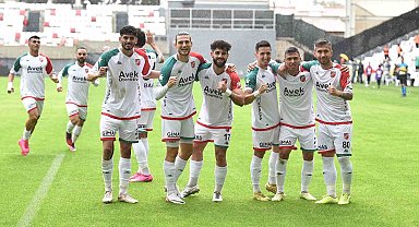 Karşıyaka, kendine geldi