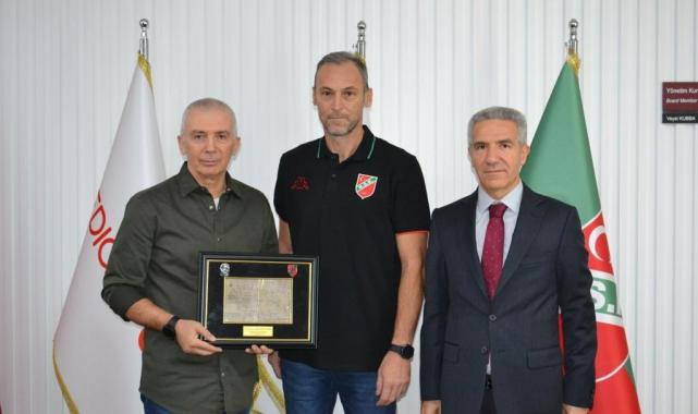 Karşıyaka Medical Point'te Gökhan Öner dönemi başladı