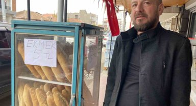Alaşehir'de duyarlı esnaf ekmeği 5 TL'ye indirdi