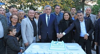İzmir Güzelbahçe Belediyesi'nden yeni yıl mesajı