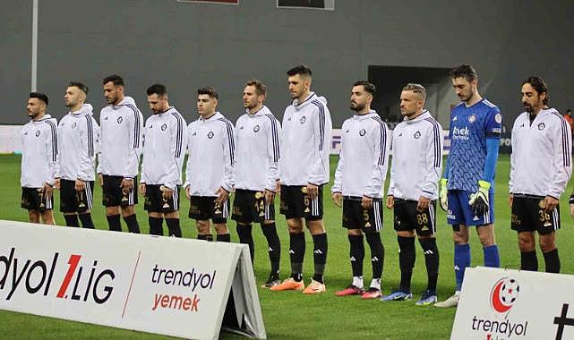 Altaylı futbolculardan ortak bildiri