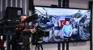 Astronot Alper Gezeravcı: Günlük ortalama 1215 farklı görev gerçekleştiriyorum