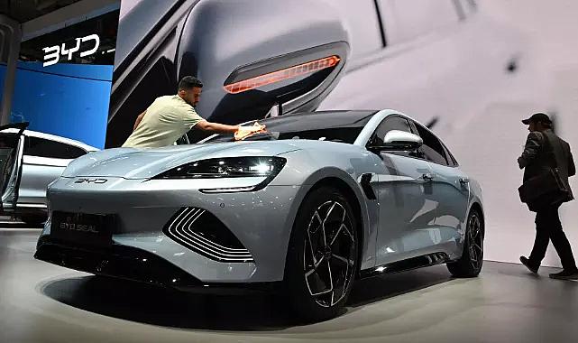 Çinli şirket, elektrikli araç satışlarında Tesla'yı geride bıraktı
