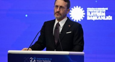 Fahrettin Altun: Türkiye Yüzyılı vizyonunu dünyaya aktarıyoruz
