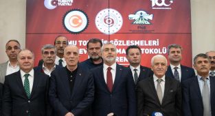 Kamu Toplu İş Sözleşmeleri Ek Çerçeve Anlaşma Protokolü imzalandı