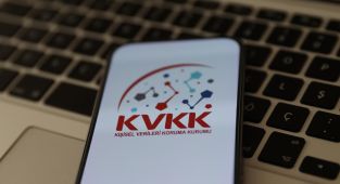 Kuryenin kargo sahibine taciz mesajı atması nedeniyle kargo şirketine 250 bin lira ceza