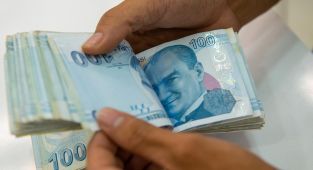 Memur emeklilerinin fark ödemeleri başladı