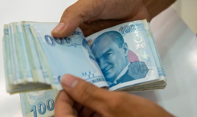 Memur emeklilerinin fark ödemeleri başladı