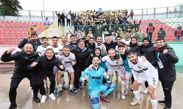 Menemen FK, zirveye oynuyor