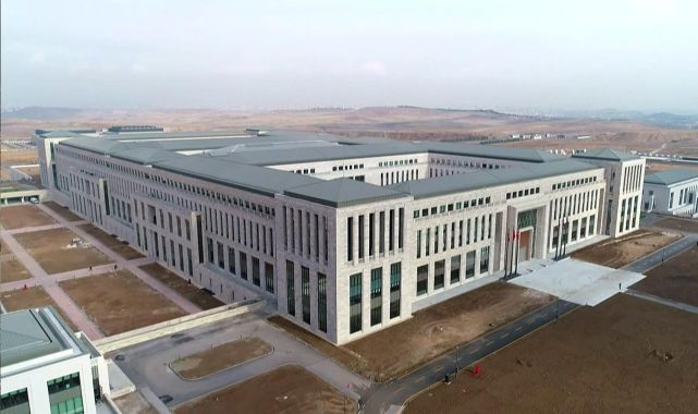 Milli İstihbarat Akademisi ilk raporunu yayımladı: Batılı Ülkelerde Aşırı Sağ Hareketler