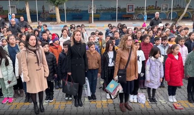 MSB'den şehitlerimize saygı duruşunda bulunan öğrencilere teşekkür