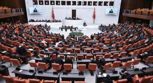TBMM'de teröre karşı bildiri