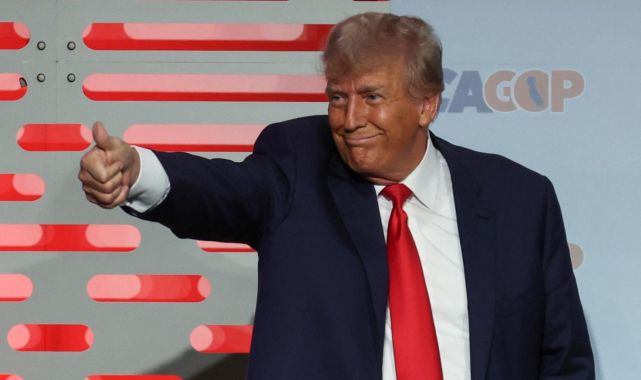 Trump hem Macron'u hem Biden'ı taklit etti