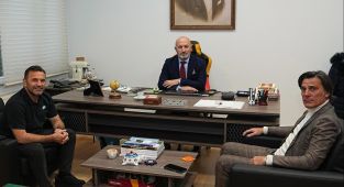 Vincenzo Montella'dan Galatasaray'a ziyaret