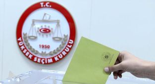 AK Parti ve MHP heyetleri belediye meclis adaylıkları için görüşecek